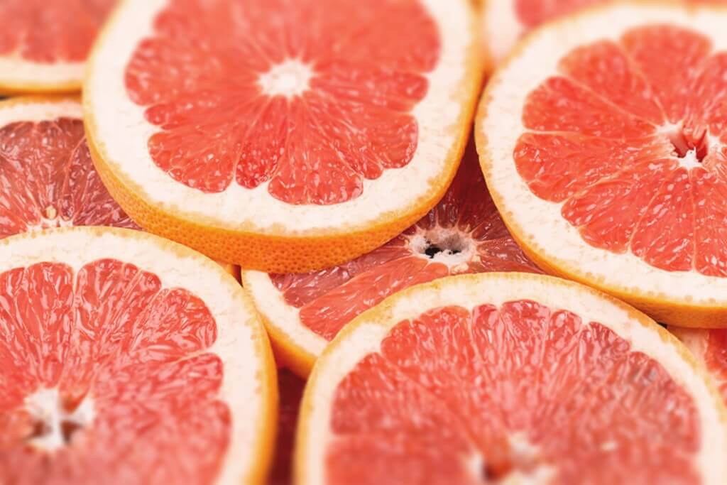 Ingredients: grapefruit, essential oil. Just one of many ingredients. For natural fragrances in our natural perfumes from Aloha Senses.